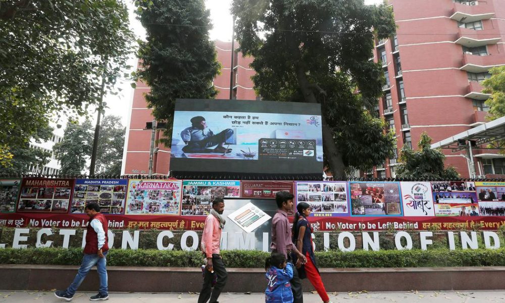Election Commission Orders Special Drive in Bengal After Explosives Seized Ahead of Polls
