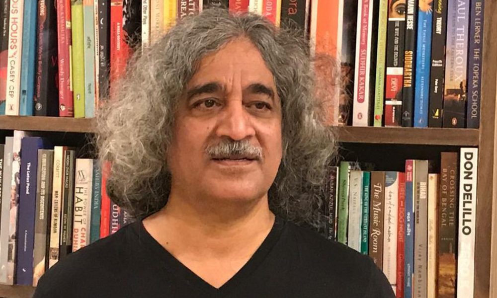 Exploring Love and Loss Through Poetry Amidst Conflict: A Reflection on Turbulence