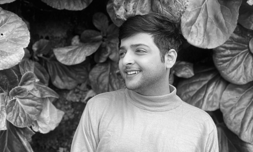 Exploring Masculinity and Relationships: Rahul Singh's Debut Novel 'Unfolding'