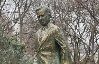 Exploring Turkish Modernism: The Poetic Vision of Behçet Necatigil in New Collection