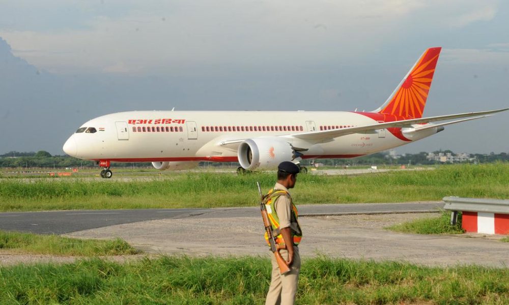 Indian Airlines Seek Urgent Government Aid as Aviation Crisis Looms