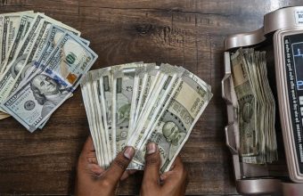Indian Rupee Hits Historic Low of 95.3 Against US Dollar Amid Oil Price Surge