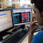 Indian Stock Market Plummets 2% Amid U.S. Blockade of Strait of Hormuz