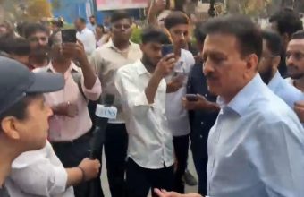 Mumbai Commuter Challenges BJP Leader Over Protest-Induced Traffic Chaos
