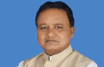 Odisha CM Initiates Inquiry After Unusual Claim for Bank Deposit by Adivasi Man