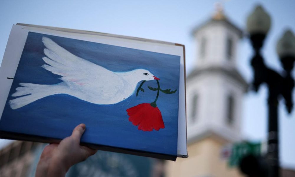 Pakistan's Strategic Role as Mediator Between Iran and the US Amidst Rising Tensions