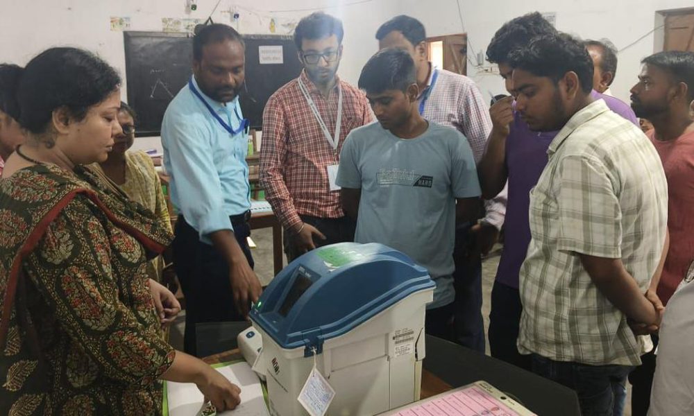 Supreme Court Directs West Bengal Election Duty Officers to Appeal Deletion from Voter Rolls