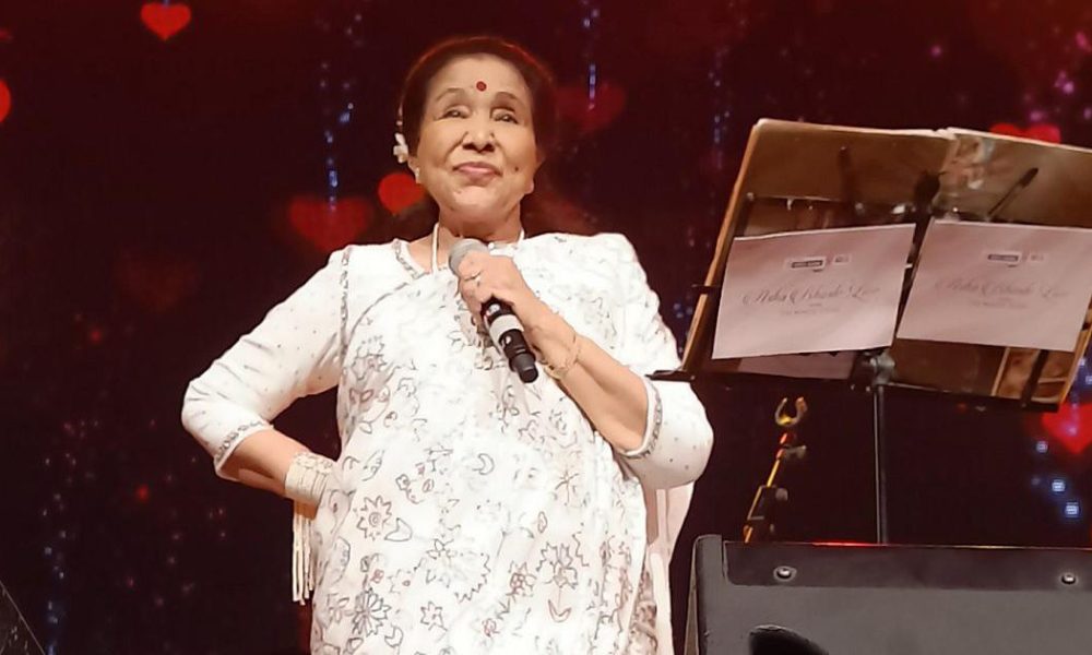 The Legacy of Asha Bhosle: A Tribute to the Queen of Hindi Film Music