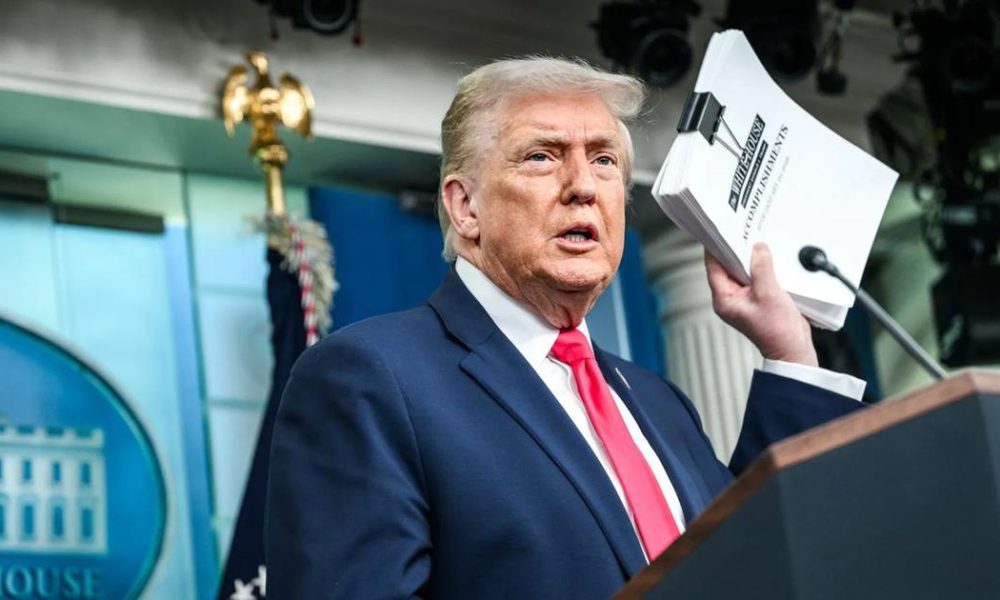 Trump Suggests Imminent End to Iran Conflict as US Maintains Blockade