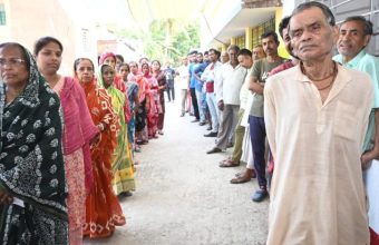 West Bengal Assembly Elections: Second Phase of Voting Commences for 142 Seats