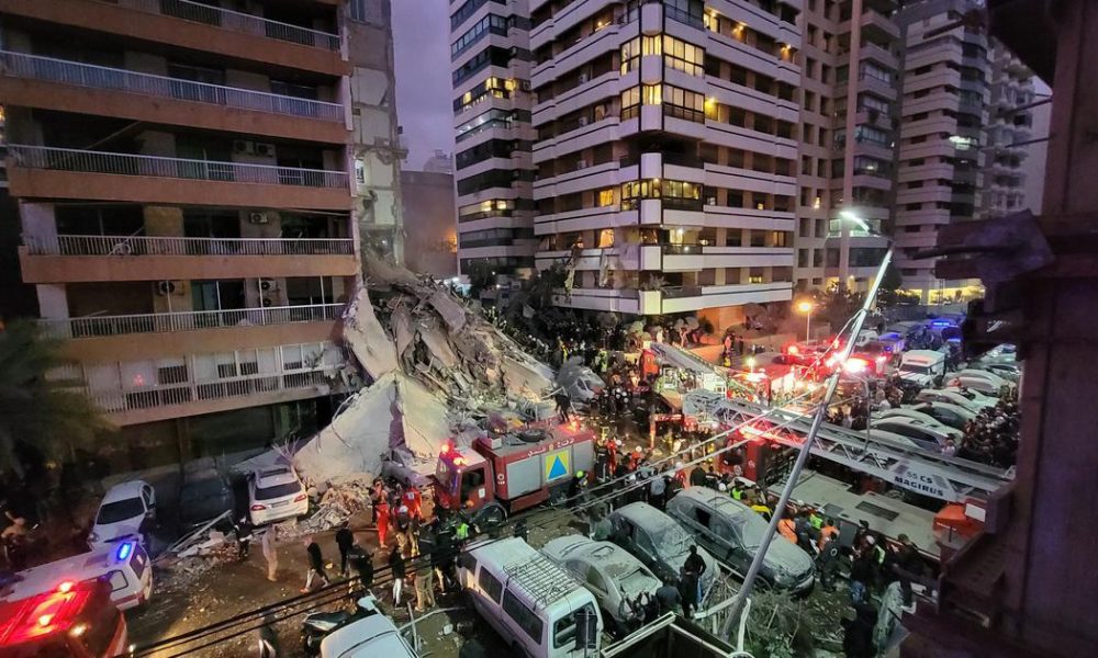 इजराइल के हवाई हमलों के बीच लेबनान में संघर्ष की स्थिति गंभीर, ईरान ने होर्मुज़ जलसंधि को किया बंद