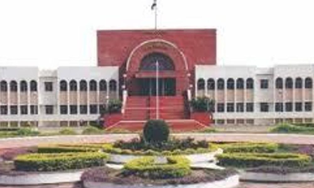 Bombay High Court Rules Maharashtra Must Prioritize Funding for Children's Homes Alongside Women's Schemes