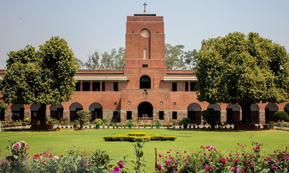 Bureaucratic Hurdles Stifle Women's Leadership in India's Premier Educational Institutions