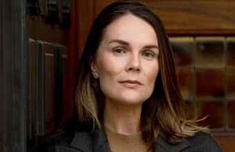 Caro Claire Burke's 'Yesteryear': A Novel of Time Travel and Traditional Values Captivates Readers