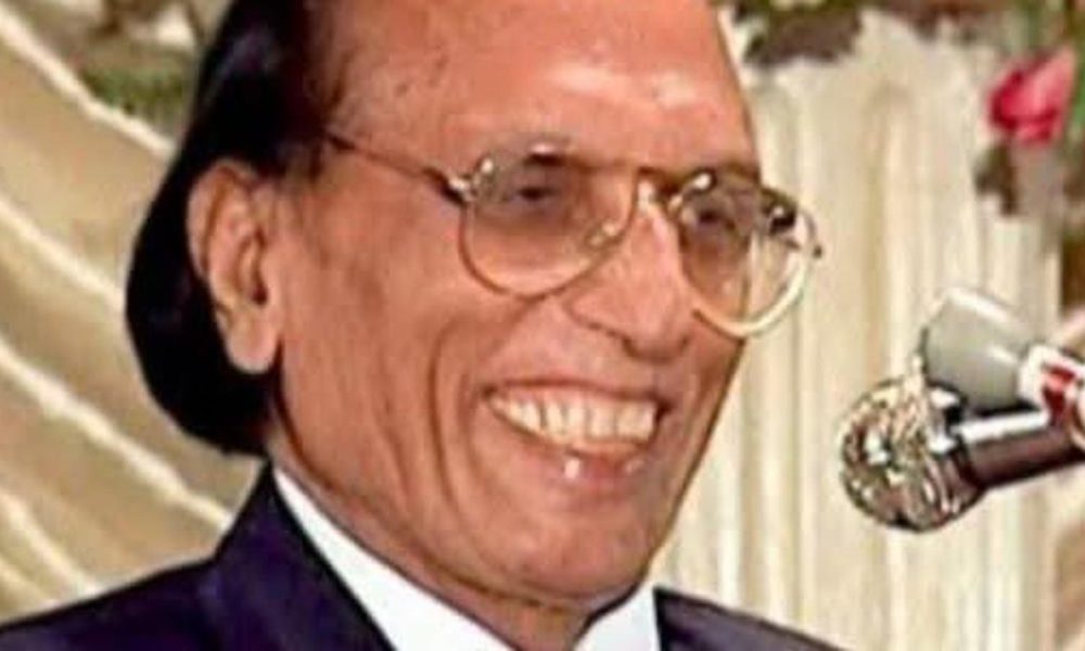 Celebrated Urdu Poet Bashir Badr Passes Away at 91, Leaving a Legacy of Timeless Poetry