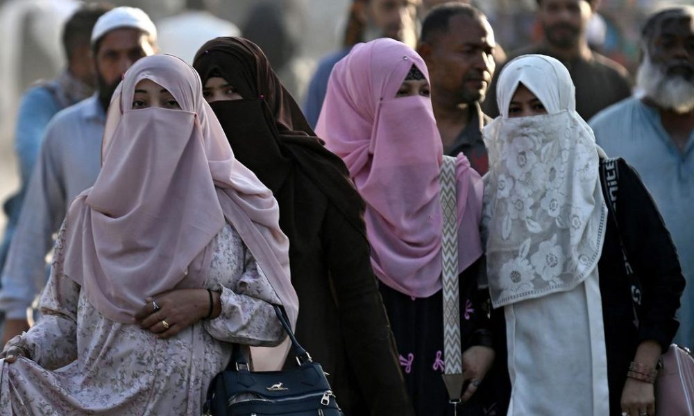 Challenges of Citizenship for Ethnic Bengalis in Pakistan: A Struggle for Recognition