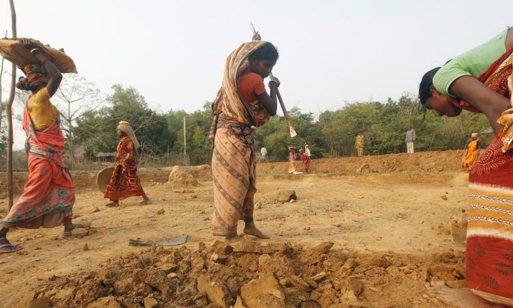 Concerns Rise Among Rural Workers in Jharkhand Over New Employment Program