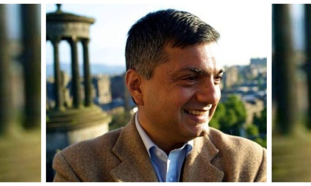 Exploring 'Waning Crescent': The Evolution of Islam Through History and Ideology