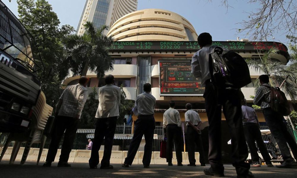 Indian Stock Market Plummets Over 1%, Rupee Hits Record Low Amid Global Tensions