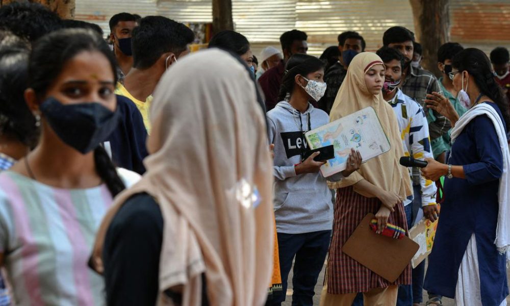 Karnataka Government Lifts Hijab Ban, Allows Limited Religious Symbols in Schools