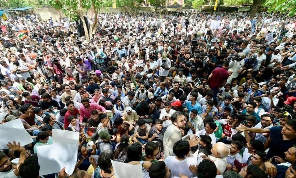 Cockroach Janta Party Protests for Education Minister's Resignation Amid Allegations of Exam Mismanagement