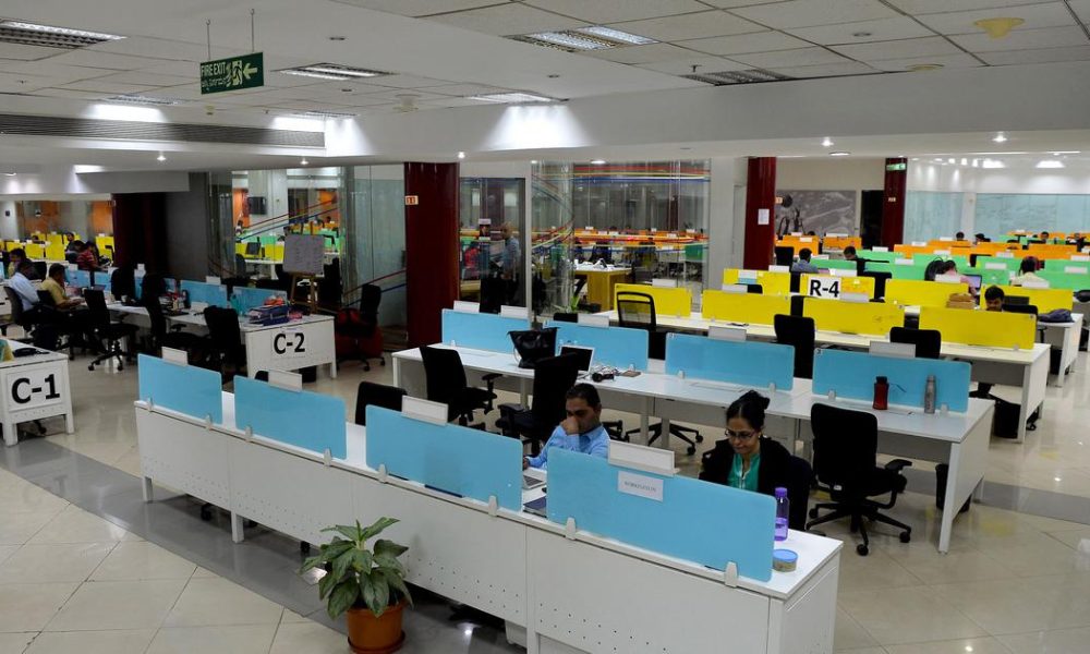 Indian IT Sector Seizes Opportunity in AI's 'Unglamorous' Deployment for U.S. Firms