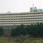 Lyse Doucet’s ‘The Finest Hotel in Kabul’ Wins Women’s Prize for Nonfiction, Unveiling Afghan History