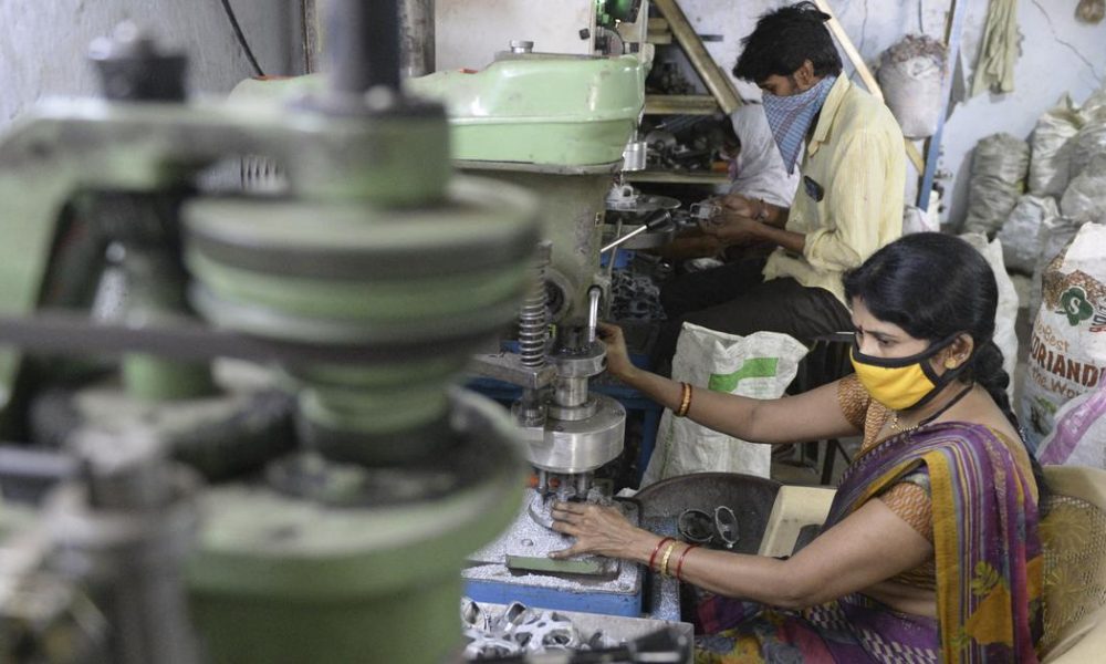 PM Modi Affirms Strong Economic Growth Amid RBI's GDP Downgrade and Political Changes