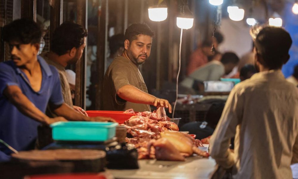 Varanasi Municipal Corporation Proposes Relocation of Meat and Fish Shops to Outskirts