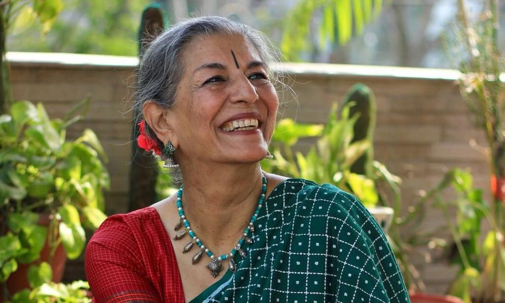 71-Year-Old Gita Prakash: A Journey from Doctor to Radio Jockey and Model