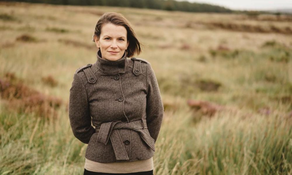 Exploring Dreams Amid Turmoil: Michelle Gallen's 'Factory Girls' Highlights Resilience in Northern Ireland
