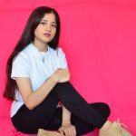 Navigating Life’s Challenges: A Young Woman's Journey Through Mumbai's Hustle