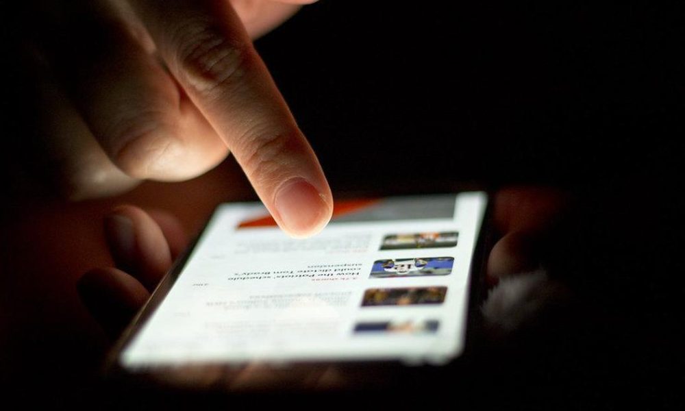 The Hidden Power of Influencers: How Social Media Shapes Our Perception of Reality