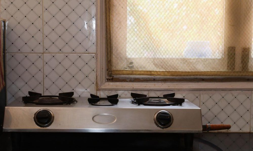 The Perils of Cooking: When Gas Burners Fail Just Before Guests Arrive