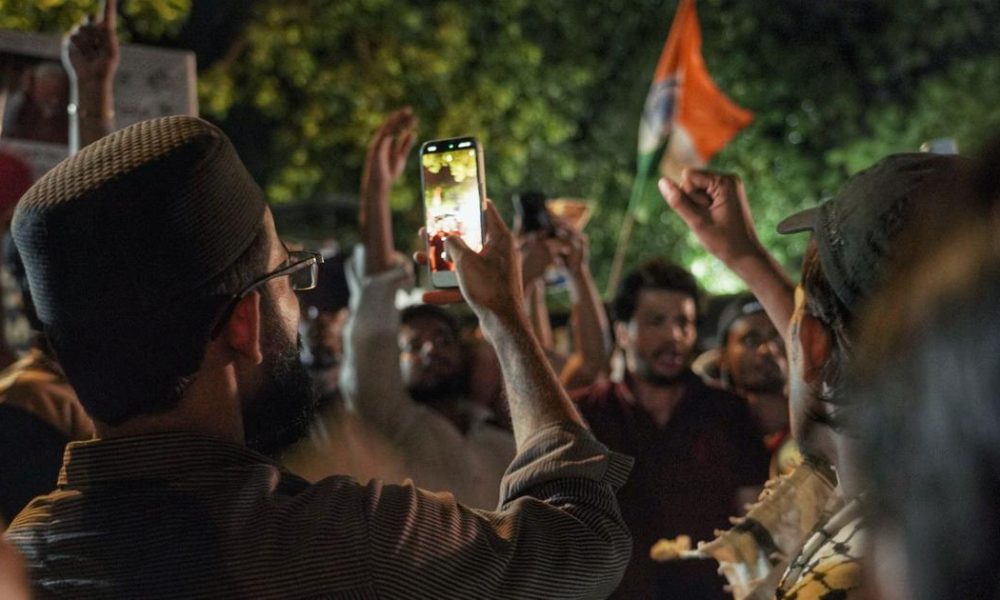 Young Muslim Voices: Navigating Ambivalence Amidst Recent Protests