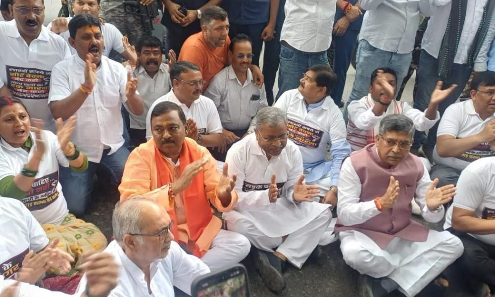 BJP Leaders, Including Former CM, Detained Amid Protests Over Civil Services Exam Irregularities in Jharkhand