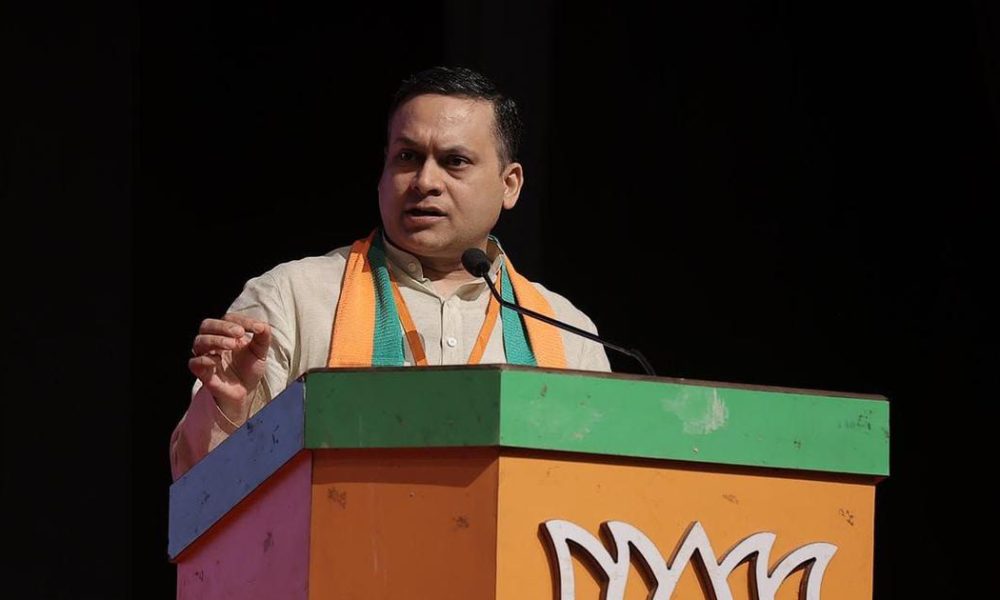 BJP Leadership Reshuffle: Smriti Irani Takes Charge Amid Rahul Gandhi's Legal Woes