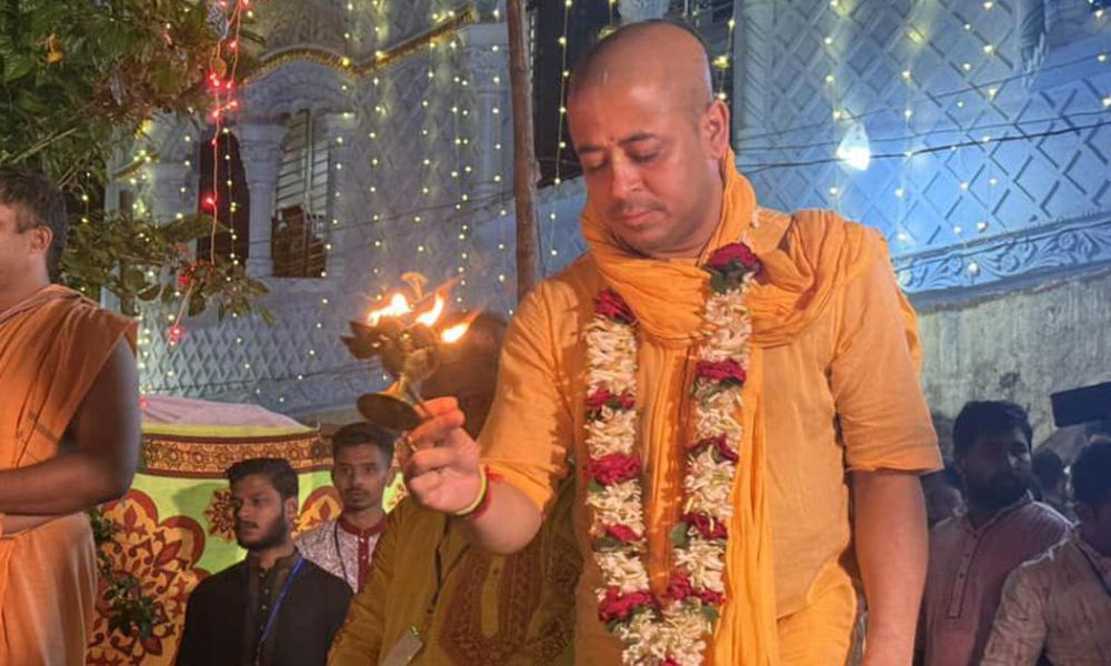 Bangladesh’s Hindu Monk Chinmoy Krishna Das Granted Bail Amid Ongoing Legal Troubles