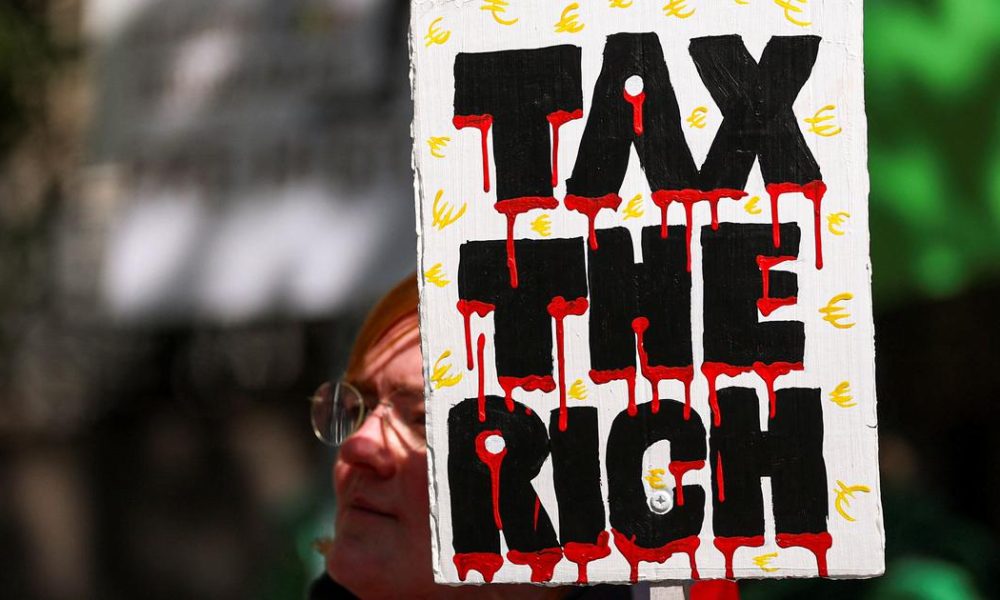 California's Proposed Billionaire Tax Sparks Debate Over Wealth and Responsibility