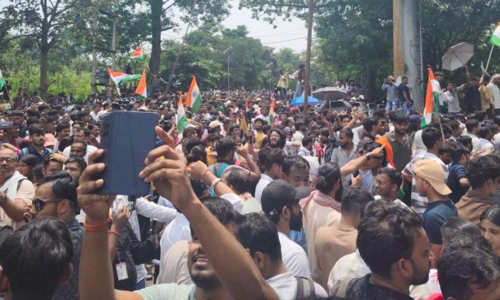 Jharkhand Police File FIR Against 300 Protesters Following Assembly Clash