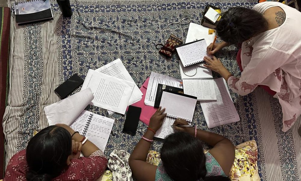 Khabar Lahariya's Women Journalists Share Their Unique Narratives in 'The Good Reporter'