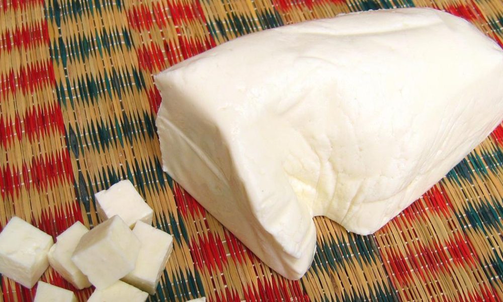 Maharashtra Imposes Year-Long Ban on Analogue Paneer Amid Health Concerns