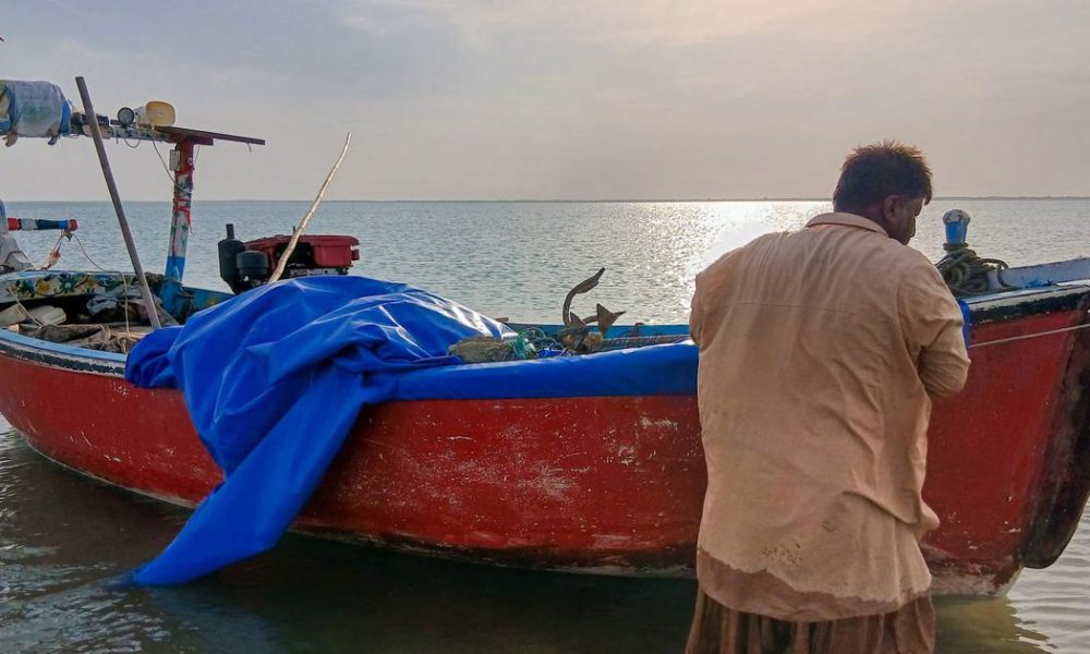 Oil Spill in Gwadar: A Threat to Local Fisheries Amid Geopolitical Tensions