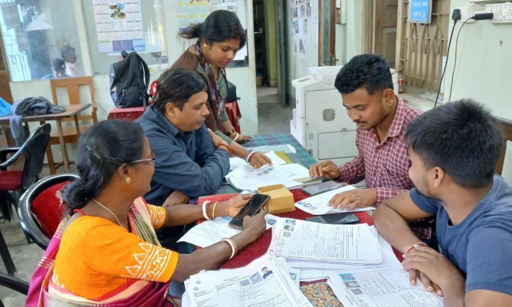 Supreme Court Declines to Set Deadline for West Bengal Voter Deletion Appeals