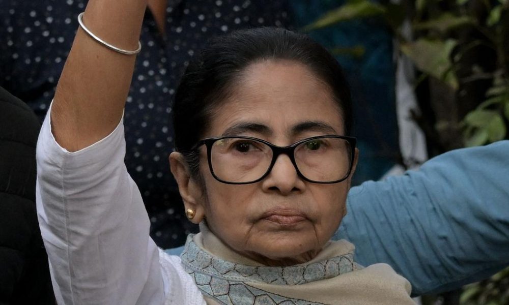 Supreme Court Upholds Calcutta HC Ruling on TMC's Access to Frozen Bank Accounts