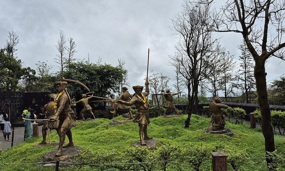 Tourists Attacked at Pune's Sinhagad Fort Over Clothing Choices: A Clash of Cultures
