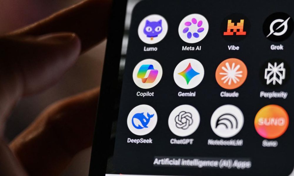 AI Disruption: The Struggle for Reliable Information in the Digital Age