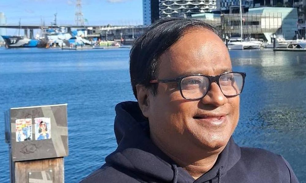 Jaydeep Sarangi's 'Notes on the Rock of Job Charnock' Explores Kolkata's Rich Tapestry of Memory and Emotion