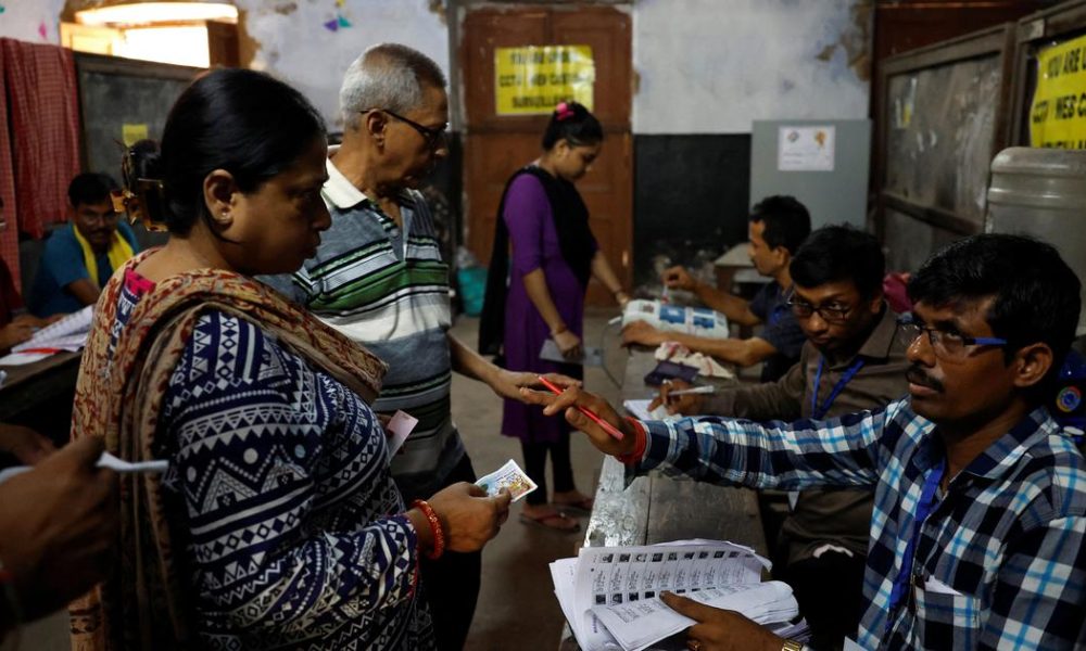 Supreme Court Postpones Hearing on West Bengal Bye-Poll Appeals Amid Voter Roll Controversy