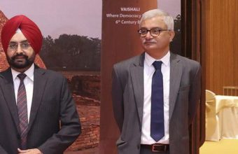 Cabinet Secretariat Cites 'Executive Interference' in Action on Election Commissioners' Complaints